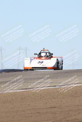 media/Oct-26-2025-CalClub SCCA (Sun) [[8ce1e69566]]/Group 6/Grapevine/